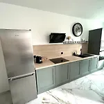 Casa de Férias Maison Bien-être Balnéo Et Sauna Cosy Et Chaleureux