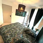 Maison Bien-être Balnéo Et Sauna Cosy Et Chaleureux *