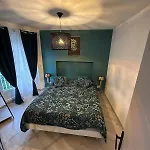 Casa de Férias Maison Bien-être Balnéo Et Sauna Cosy Et Chaleureux *