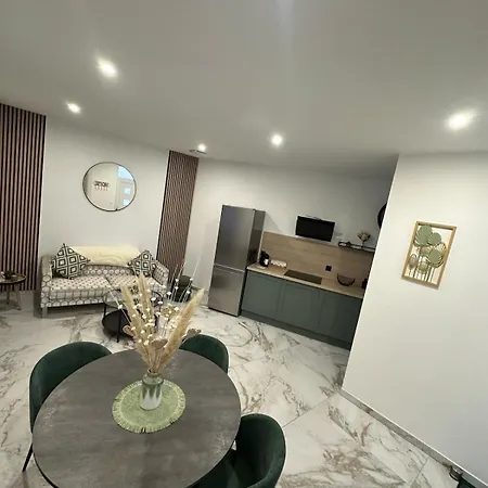 Holiday home Maison Bien-etre Balneo Et Sauna Cosy Et Chaleureux *