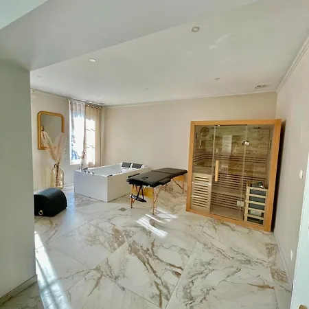 Maison Bien-etre Balneo Et Sauna Cosy Et Chaleureux Holiday home Chalons-en-Champagne