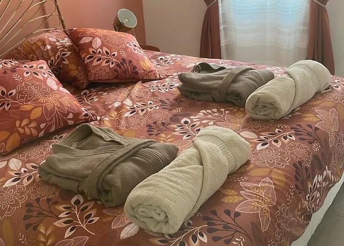 Maison Bien-etre Balneo Et Sauna Cosy Et Chaleureux Nyaraló *